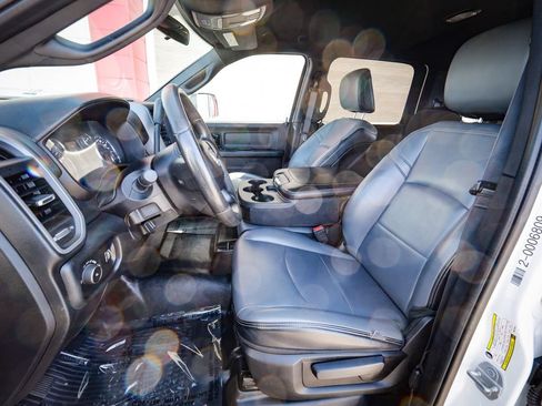 Used 2022 RAM 2500 Tradesman AWD/4WD image 13