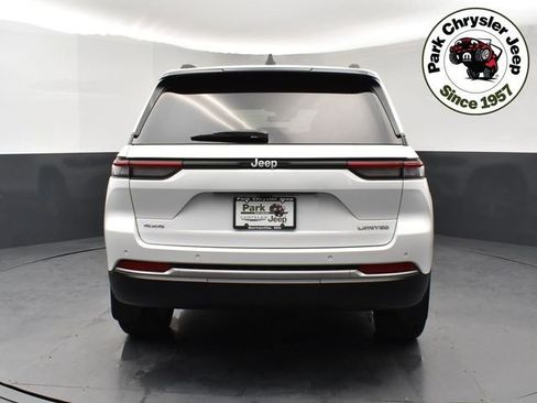 New 2026 Jeep Grand Cherokee Limited w/ Trailer Tow Package AWD/4WD image 5