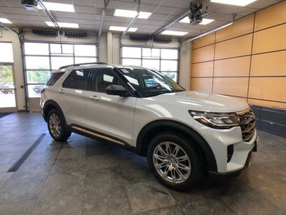 New 2025 Ford Explorer Active w/ Active Comfort Package