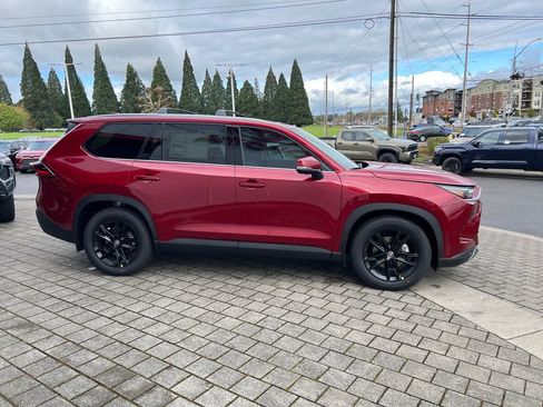 New 2026 Toyota Grand Highlander Limited image 6