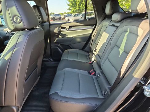 New 2027 GMC Terrain AT4 w/ Convenience Package III AWD/4WD image 37