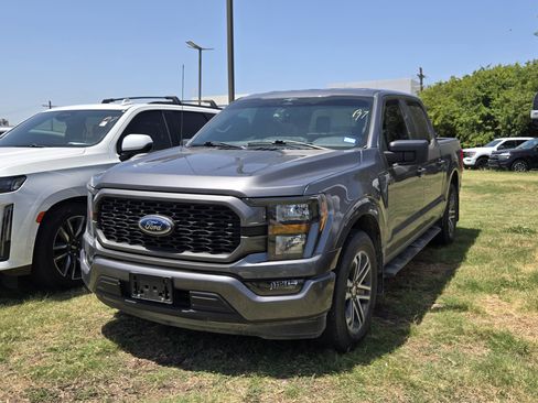 Used 2023 Ford F150 XL w/ STX Appearance Package RWD image 3