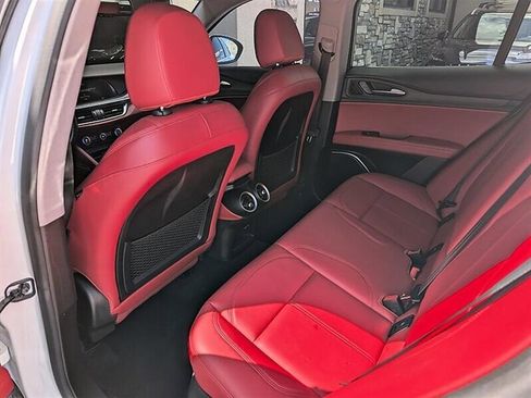 Used 2020 Alfa Romeo Stelvio Ti w/ Active Blind Spot Package AWD/4WD image 26