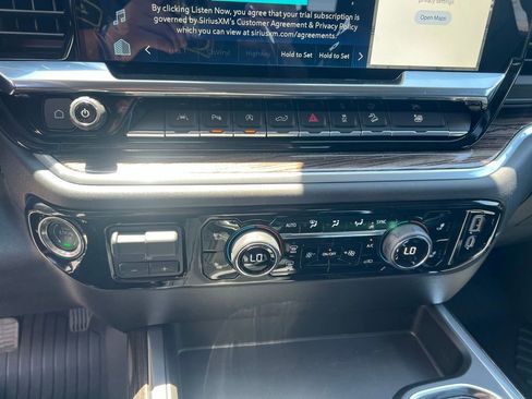 New 2026 Chevrolet Silverado 1500 LT w/ Z71 Off-Road Package AWD/4WD image 15