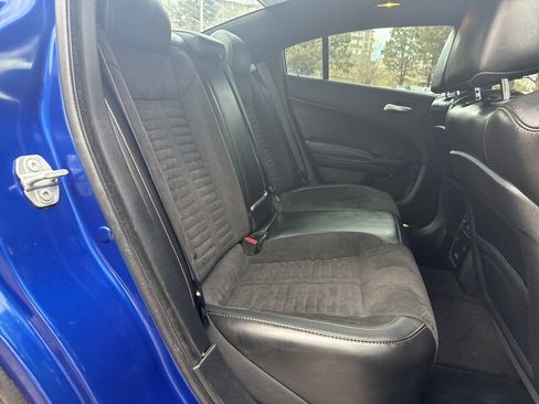 Used 2018 Dodge Charger R/T image 28