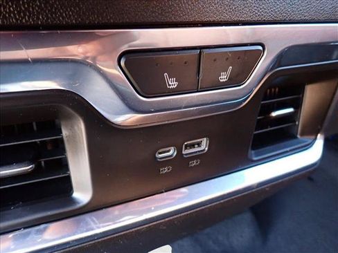 Used 2022 GMC Sierra 1500 Denali Ultimate AWD/4WD image 10