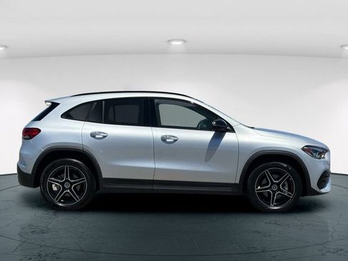 Certified 2023 Mercedes-Benz GLA 250 image 8