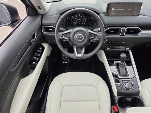 New 2025 MAZDA CX-5 AWD 2.5 S w/ Premium Plus Pkg image 9