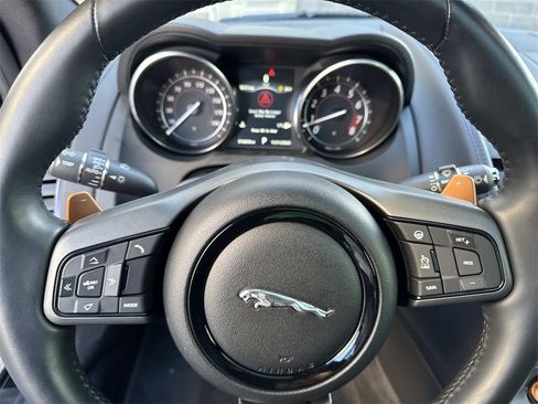 Used 2016 Jaguar F-TYPE S image 24