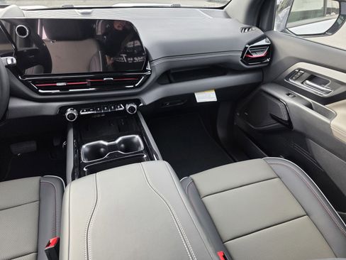 New 2026 Chevrolet Silverado EV Trail Boss image 20