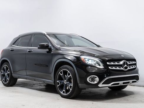 Used 2019 Mercedes-Benz GLA 250 4MATIC image 9