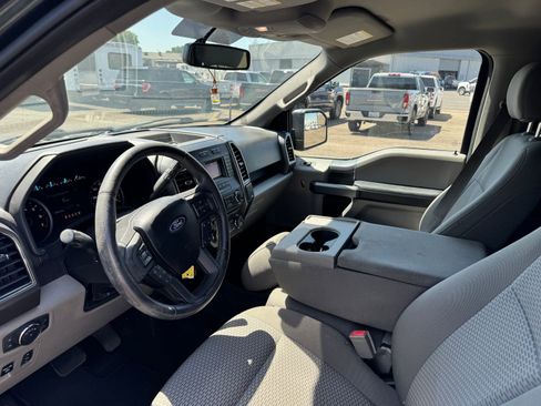 Used 2018 Ford F150 XLT w/ Equipment Group 301A Mid RWD image 12