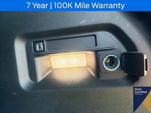 Used 2023 Ford Explorer XLT w/ Equipment Group 202A AWD/4WD image 14
