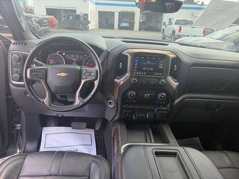 Used 2020 Chevrolet Silverado 1500 High Country w/ Technology Package AWD/4WD image 12
