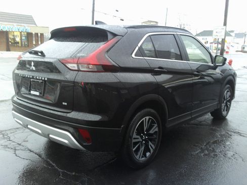 Used 2025 Mitsubishi Eclipse Cross AWD image 5