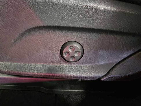 Used 2022 Mercedes-Benz GLC 43 AMG 4MATIC Coupe image 24