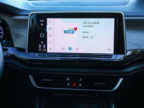 New 2026 Volkswagen Atlas SE image 19