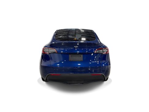 Certified 2023 Tesla Model Y Long Range AWD/4WD image 5