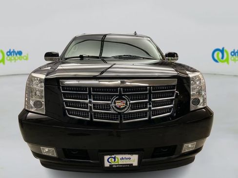 Used 2013 Cadillac Escalade EXT Luxury image 14