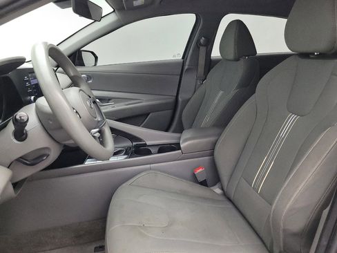 Used 2023 Hyundai Elantra Blue FWD image 17