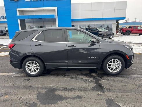 Certified 2023 Chevrolet Equinox LT image 2