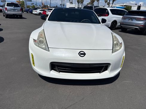 Used 2013 Nissan 370Z Coupe w/ Sport Pkg RWD image 5