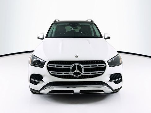 New 2026 Mercedes-Benz GLE 450e 4MATIC image 2