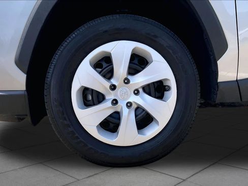 Used 2024 Toyota RAV4 LE FWD image 11