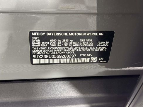Used 2025 BMW X5 xDrive40i w/ Parking Assistance Package image 16