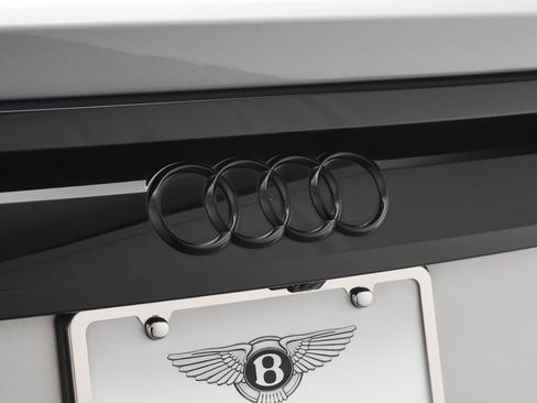 Used 2021 Audi RS Q8 w/ Black Optic Package image 24