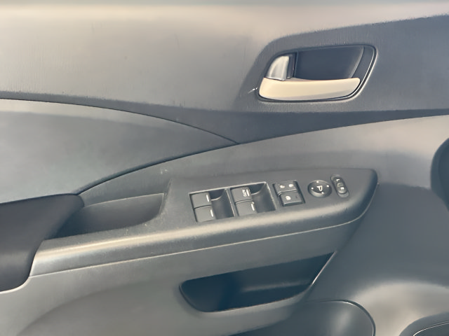 Used 2016 Honda CR-V SE image 9