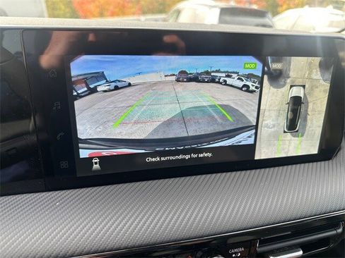 New 2026 Nissan Kicks SR w/ Cold Weather Package image 17