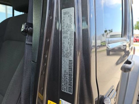 Used 2023 Jeep Wrangler Unlimited Sport AWD/4WD image 28