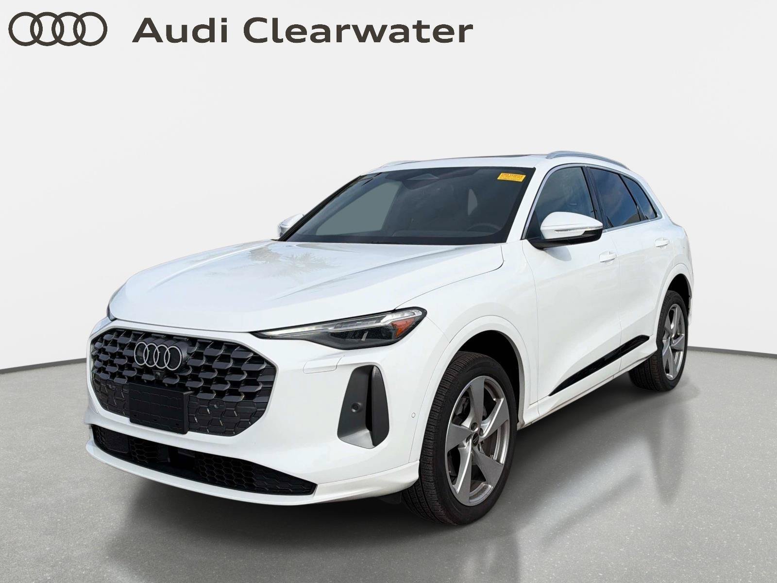 Used 2025 Audi Q5 Premium Plus AWD/4WD image 1