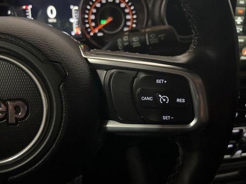 Used 2022 Jeep Wrangler Unlimited Sahara w/ Cold Weather Group image 26