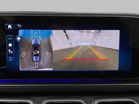 New 2026 Mercedes-Benz GLS 450 4MATIC image 63