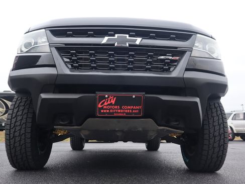 Used 2018 Chevrolet Colorado ZR2 w/ ZR2 Midnight Special Edition image 5