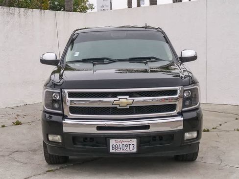 Used 2011 Chevrolet Silverado 1500 LT w/ Regional Value Package RWD image 2
