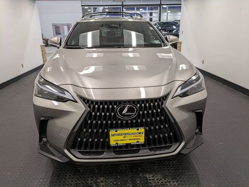 Used 2024 Lexus NX 350 AWD image 2