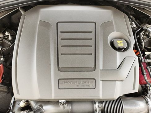 Used 2026 Jaguar F-PACE R-Dynamic S image 22