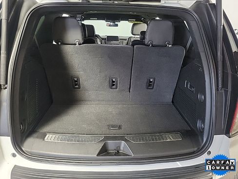 Used 2022 Chevrolet Tahoe RST w/ Luxury Package image 9