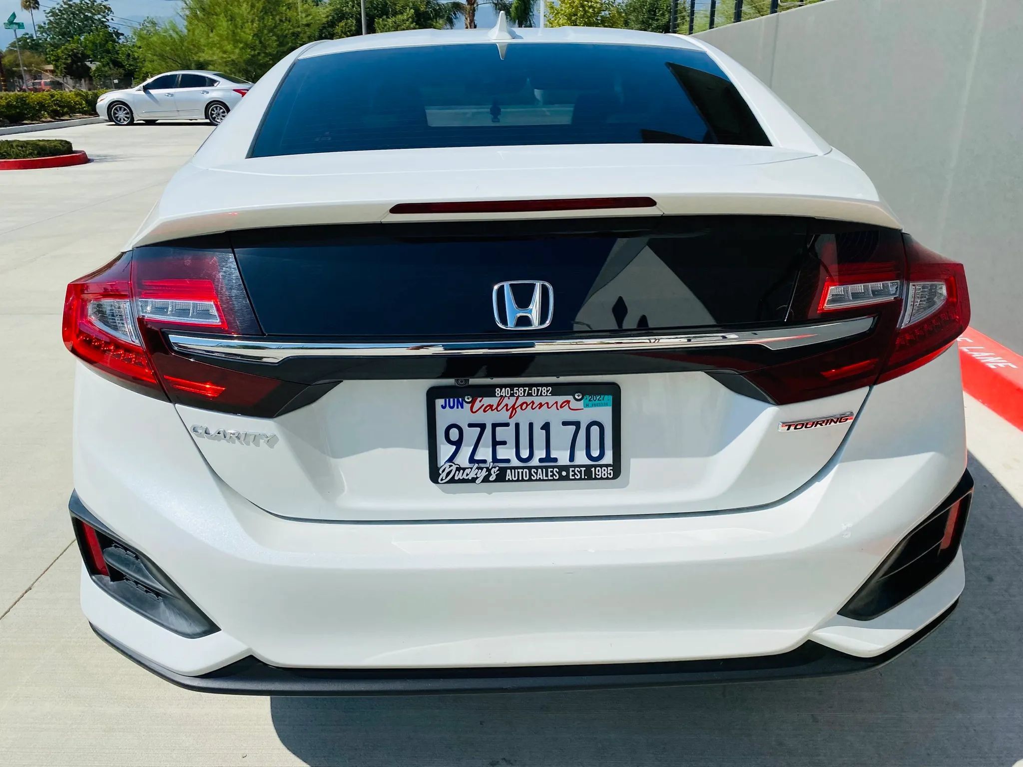 Used 2020 Honda Clarity Plug-In Hybrid image 4