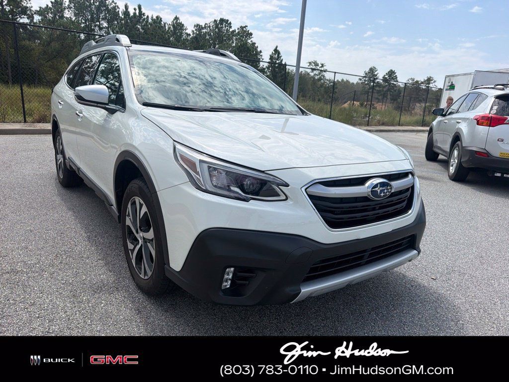 Used 2022 Subaru Outback Touring AWD/4WD image 3