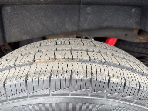 Used 2022 Chevrolet Silverado 2500 LT w/ Convenience Package image 35