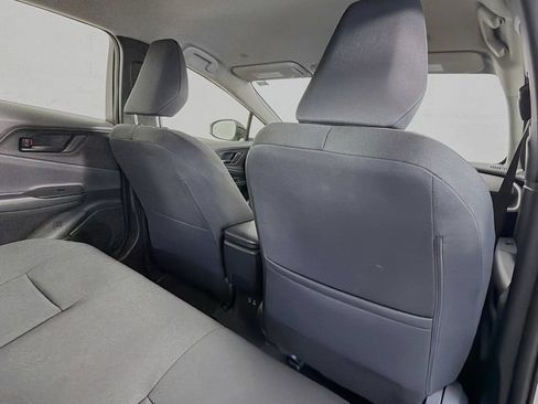 Used 2025 Toyota Prius LE FWD image 28