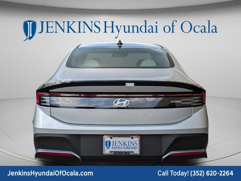 New 2026 Hyundai Sonata SE FWD image 5