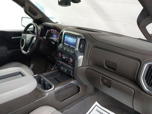 Used 2021 Chevrolet Silverado 1500 LTZ image 5