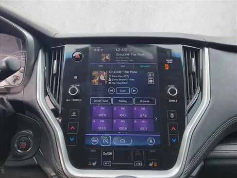 Used 2022 Subaru Outback Limited image 12