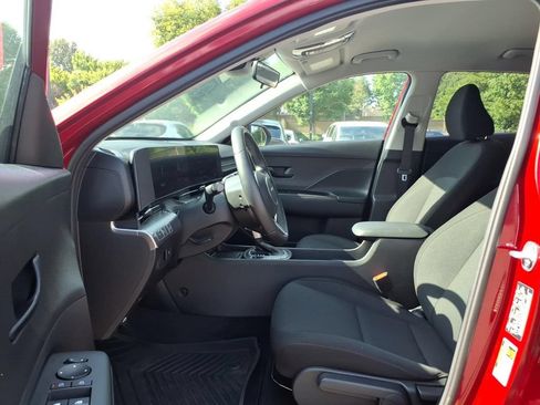 Used 2026 Hyundai Kona SEL Sport FWD image 16