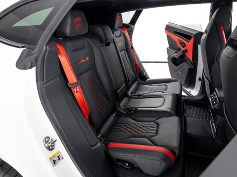 Used 2024 Lamborghini Urus S image 40